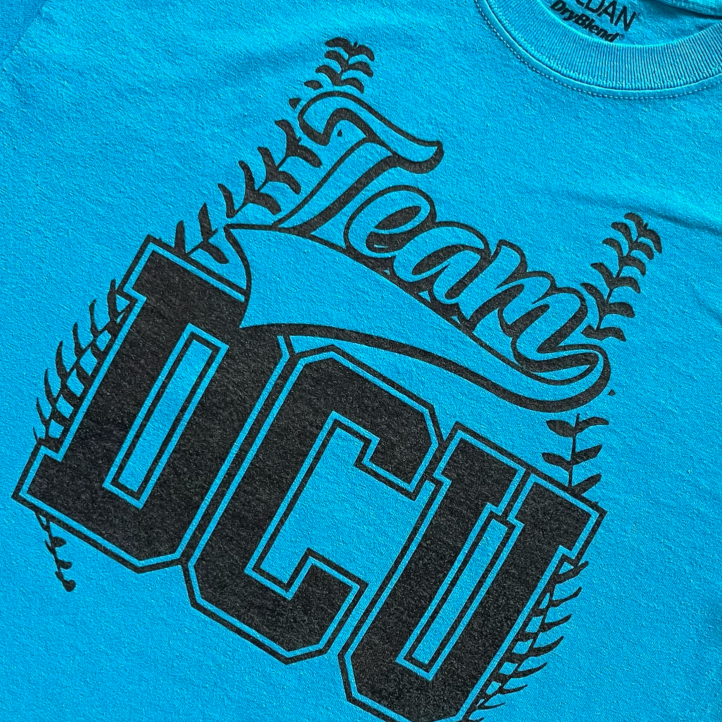 Team DCU off blue - Unisex